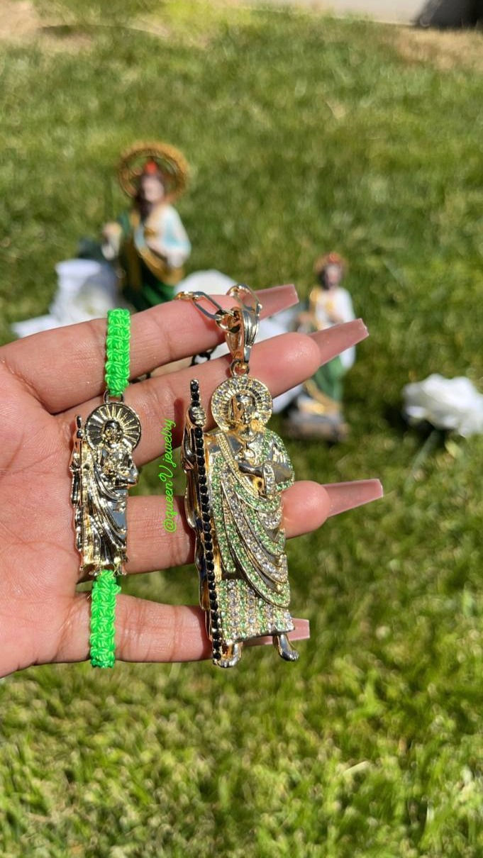 Thumbnail: San Judas Neon Green Thread Bracelet