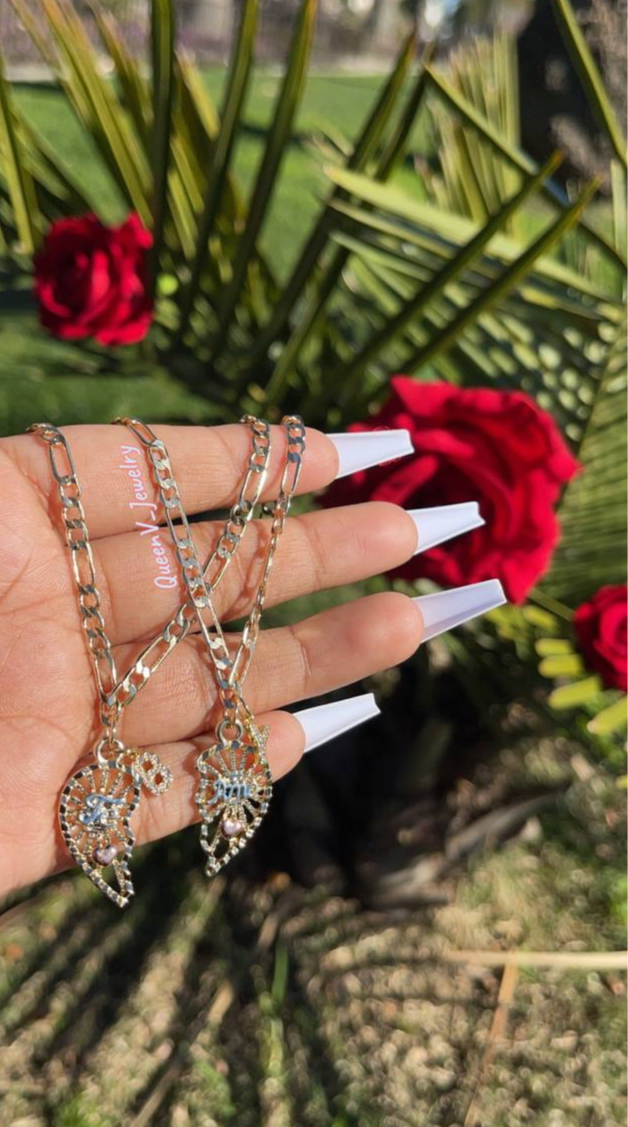 Thumbnail: TE AMO Matching Broken Heart Bracelets for Couples "Esclavas"