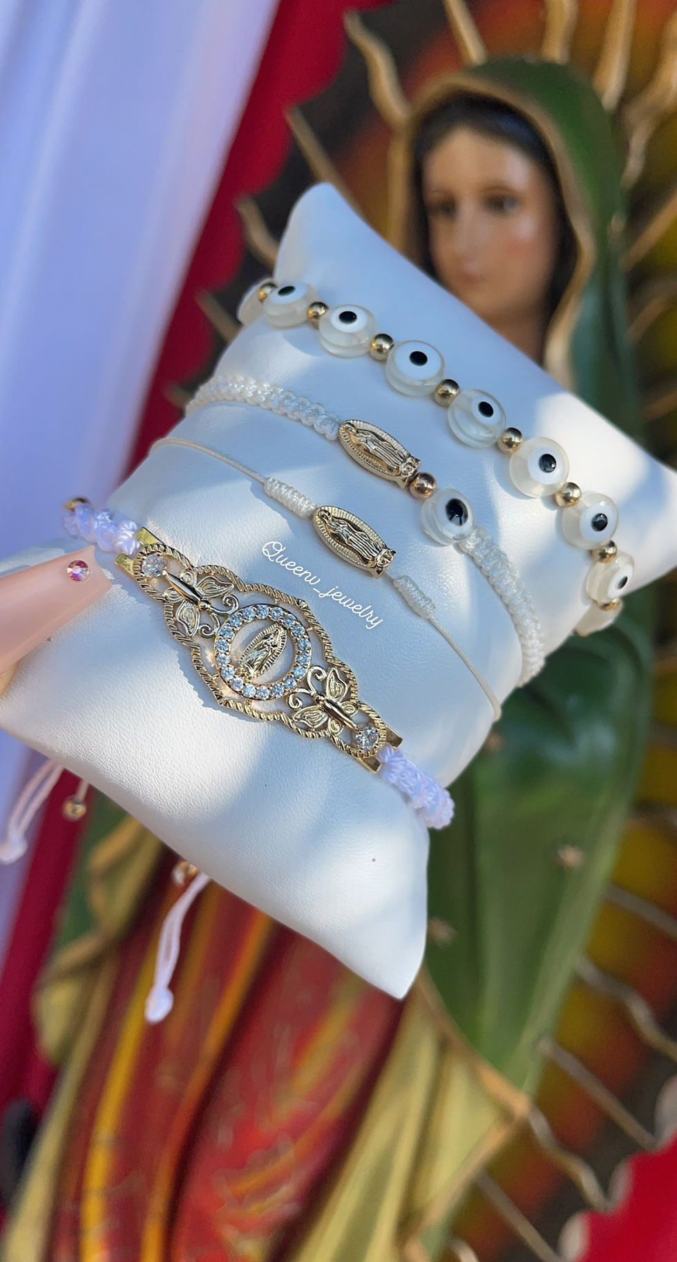 Thumbnail: White Guadalupe Thread Bracelet