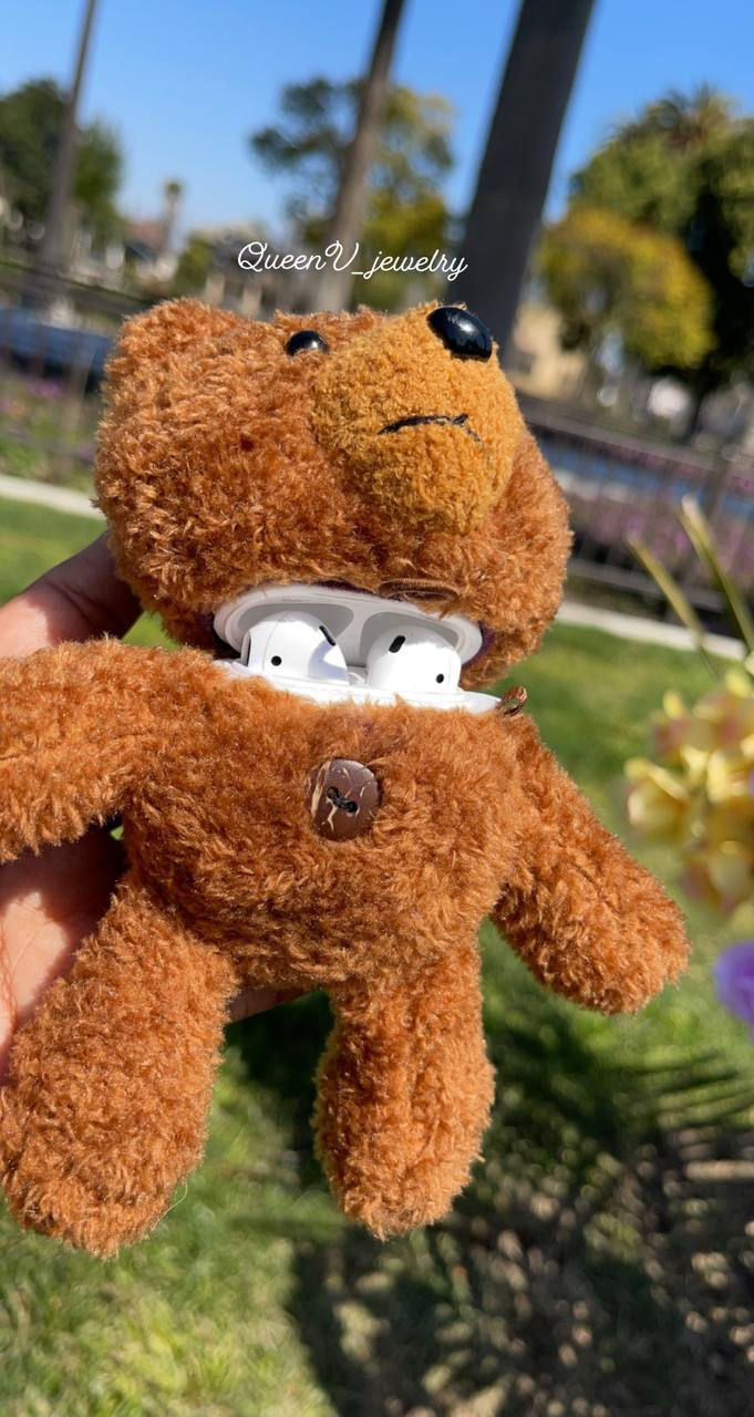 Thumbnail: Teddy bear airpod case 🧸