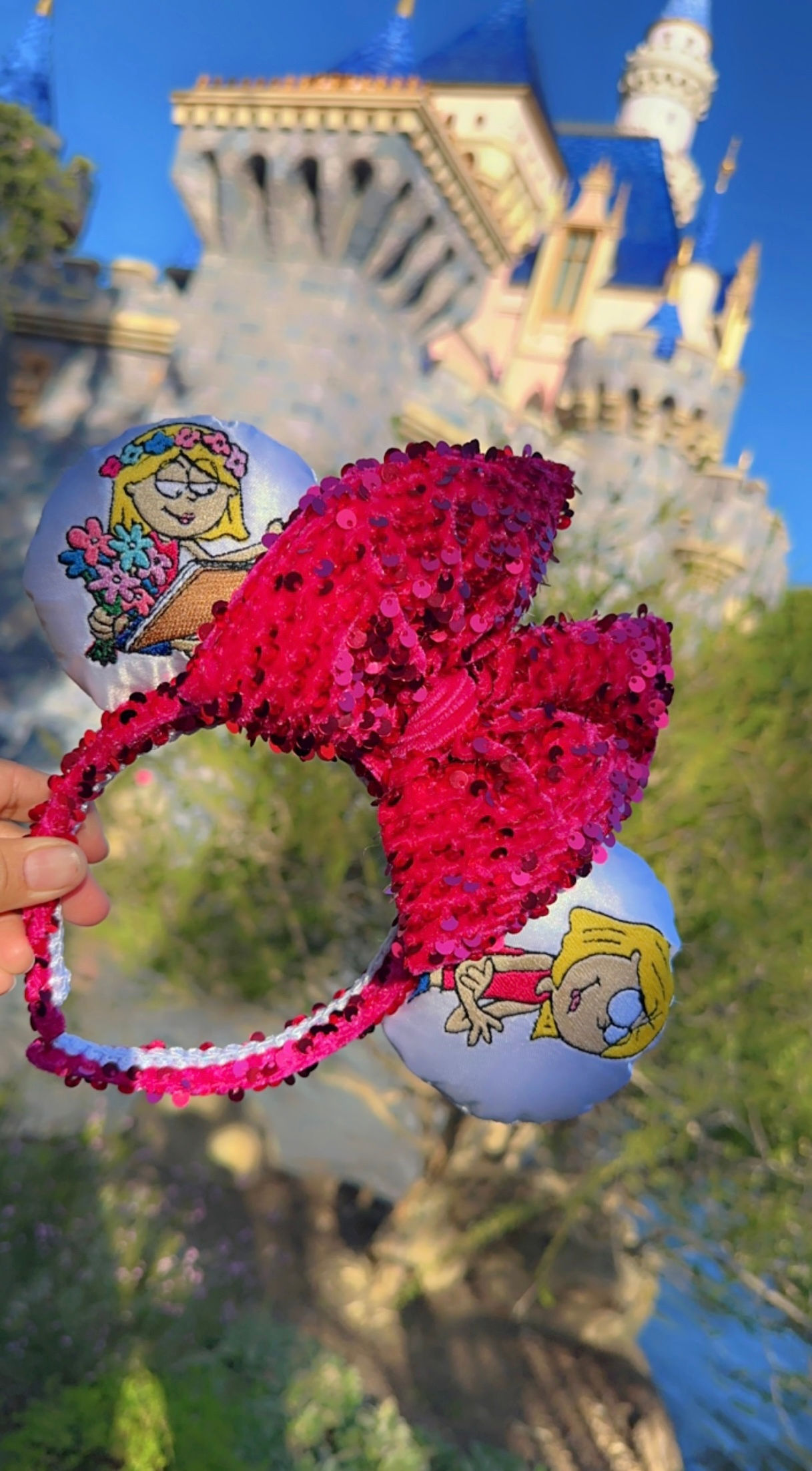 Lizzie M Embroidery Design Mouse Ears