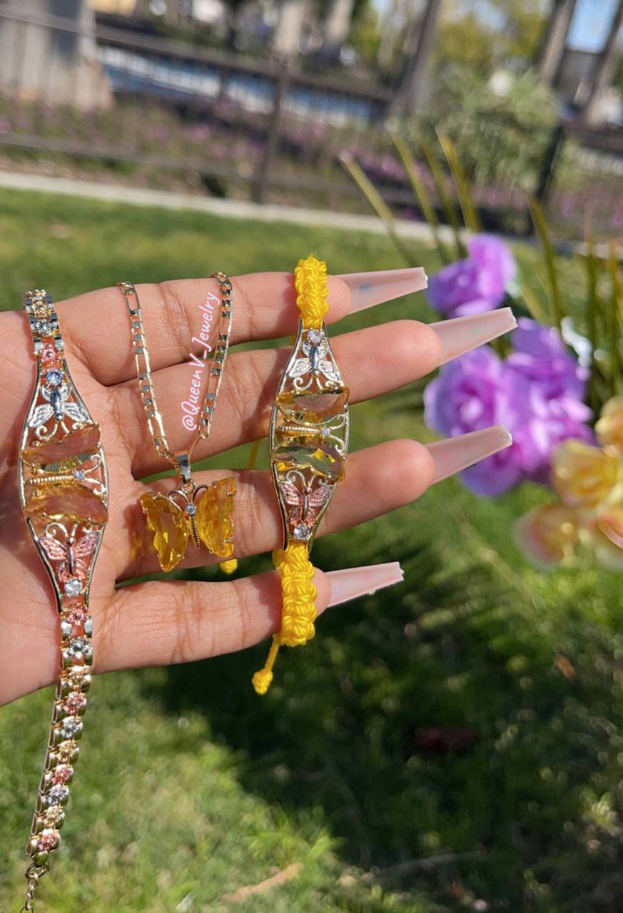 Thumbnail: Yellow  Glass Butterfly Necklace🦋