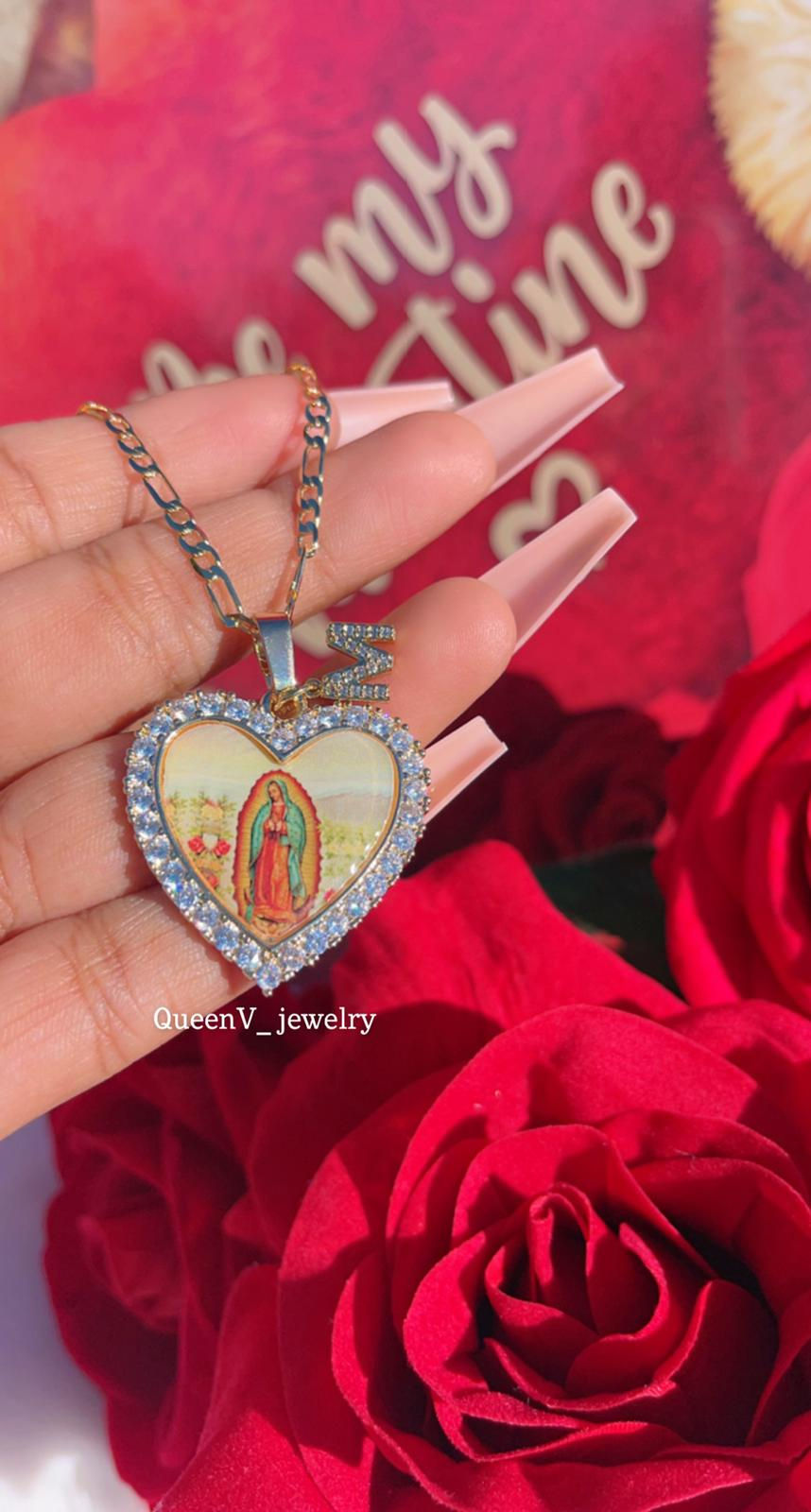 Thumbnail: Guadalupe Diamond heart necklace