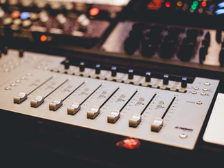 Professional Sound Mixer