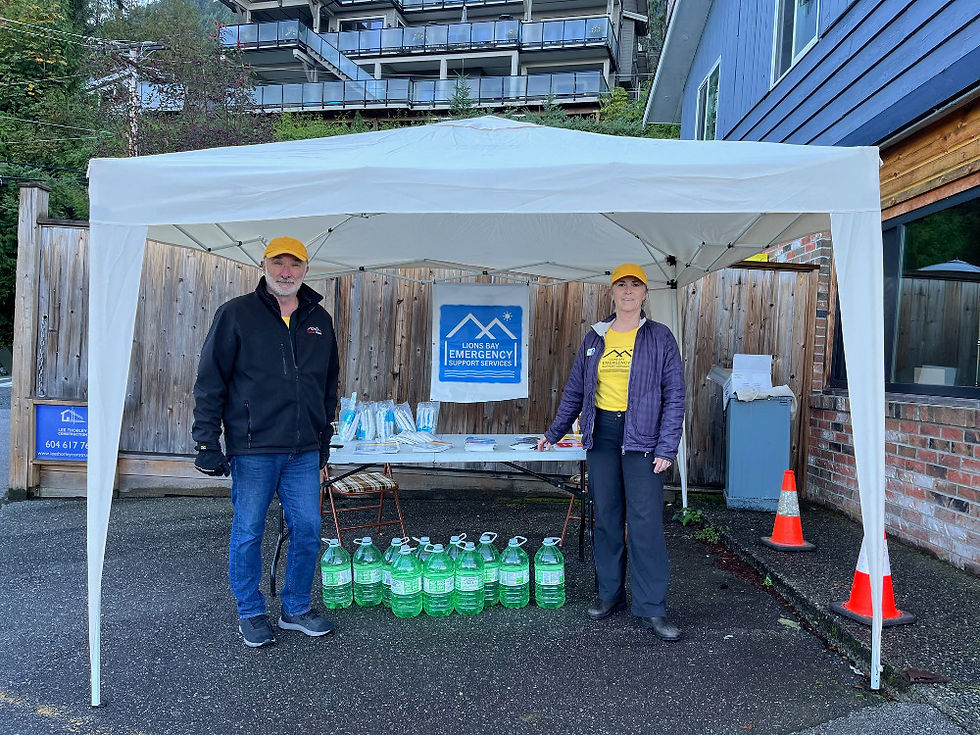 Volunteer Ron McLaughlin and ESS Manager Mary Brown ready for action.