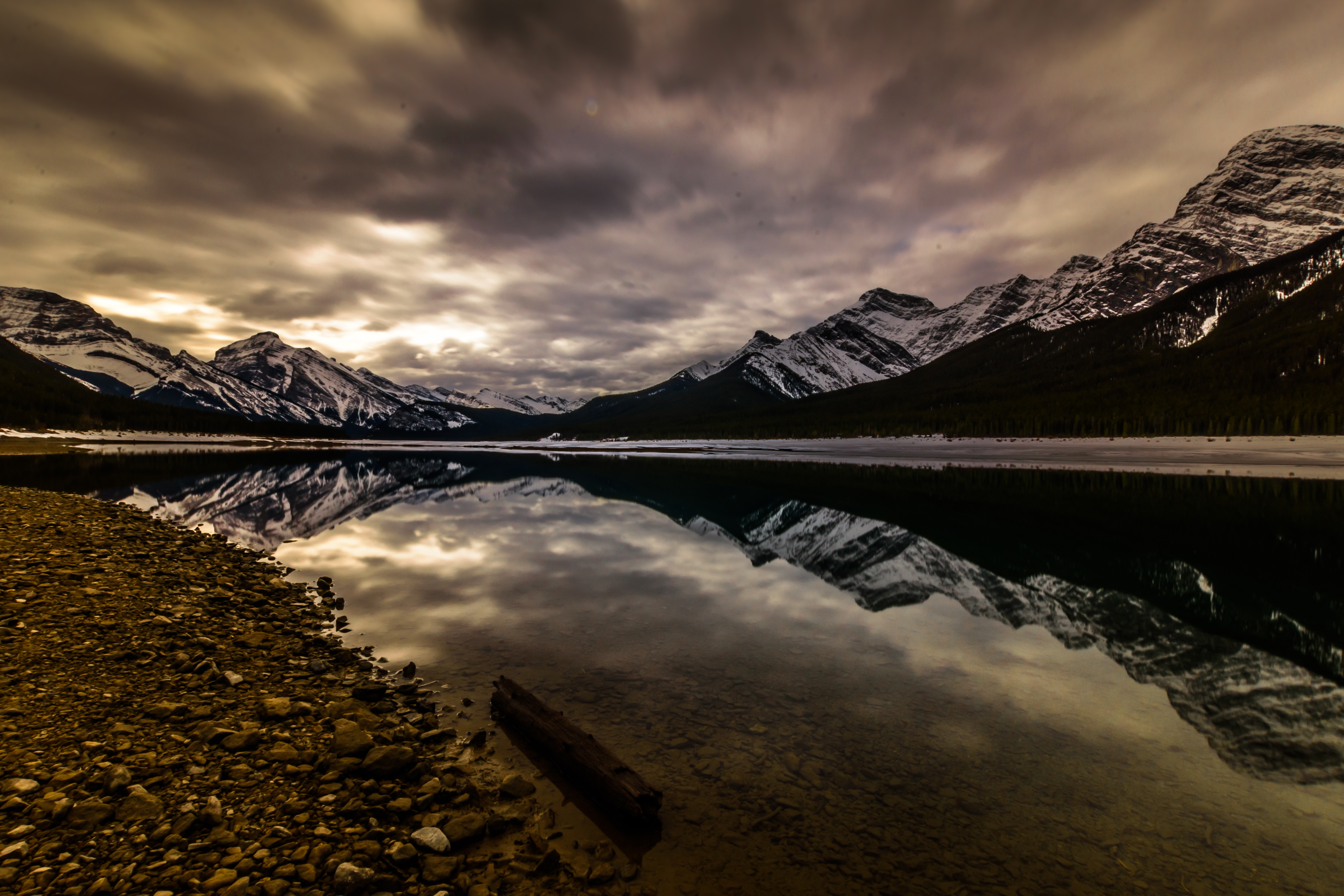 Wilderness Canadian Rockies - REF:60