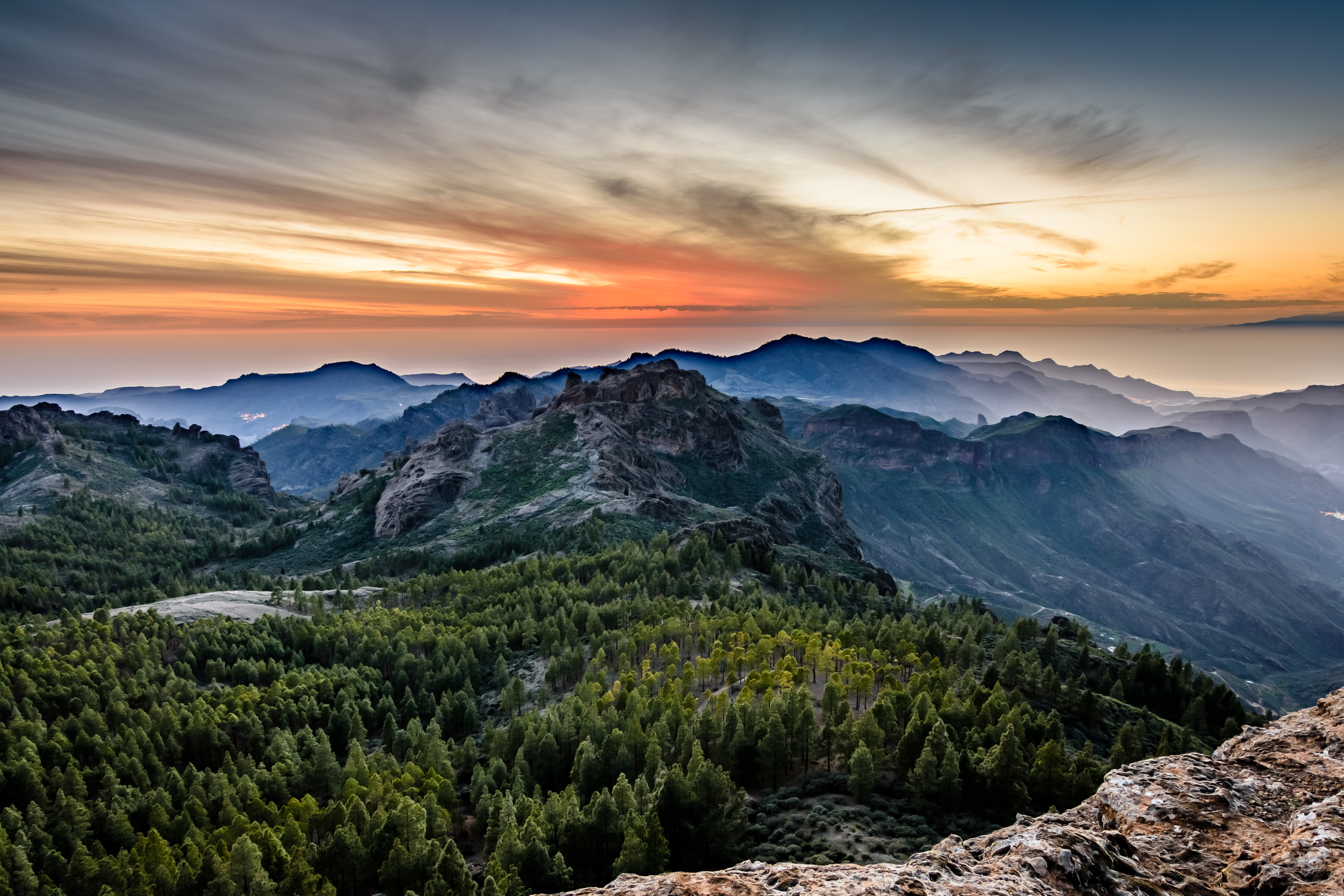 Day's End - Roque Nublo - REF:83