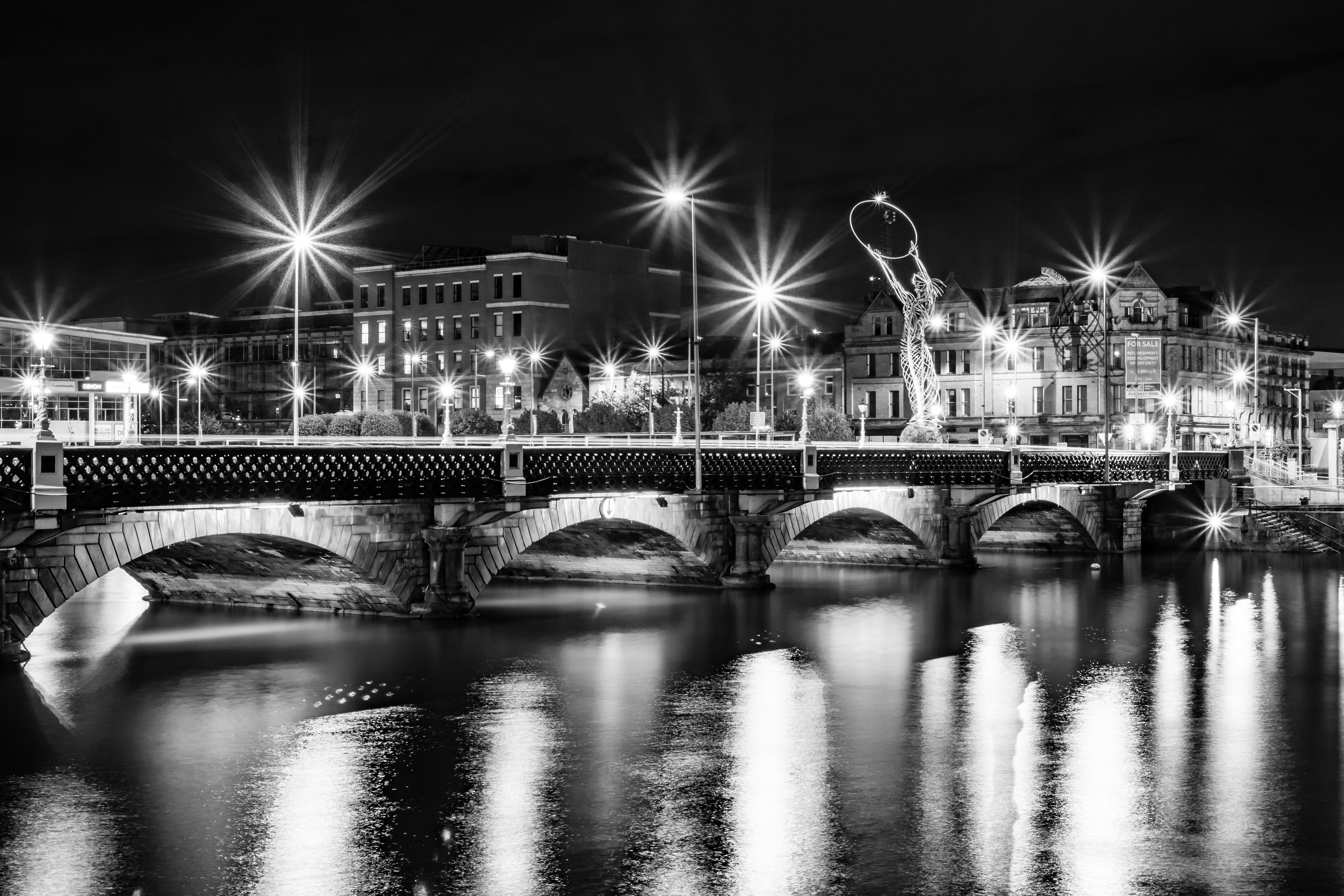 Shining Night Queens Bridge