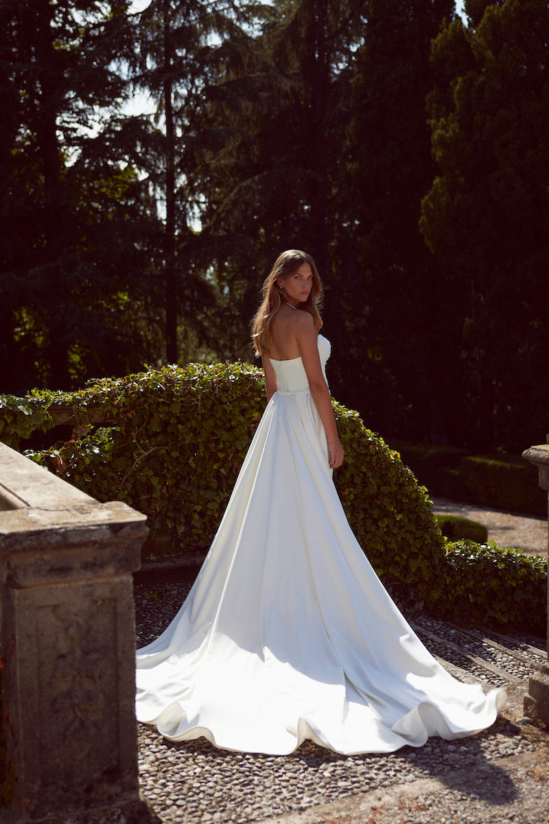 Thumbnail: Style 80069