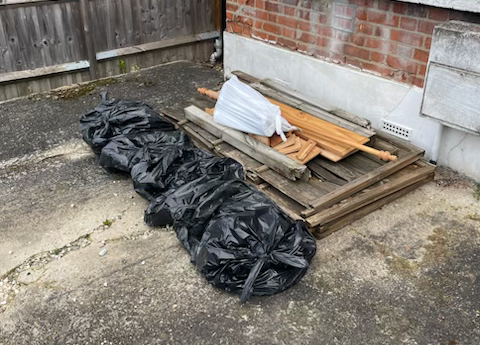 Rubbish clearance in Forest Hill, London
