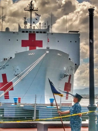 USNS Comfort en Puerto Rico