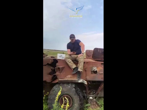 Доставлення 10 дронів до Миколаєва та Херсона