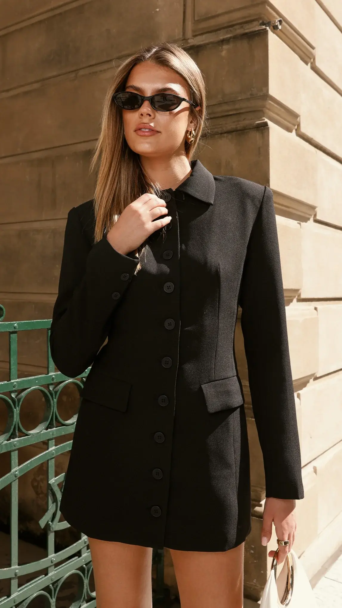 Tapado Entallado de Paño para Mujer – Elegancia Clásica y Calidez