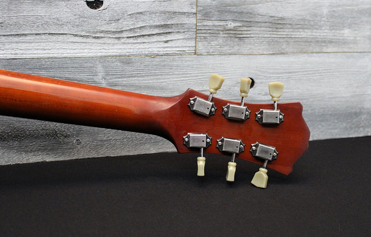 Eastman T64/v GB
Guitar-Inn