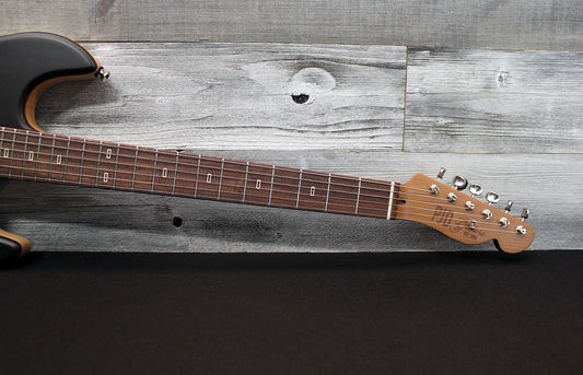 PJD Woodland Elite
Coco Burst
Guitar-Inn