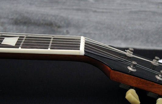 Eastman SB58/TV-LTD-FB
Guitar-Inn