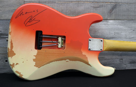 Vintage V6 MRHDX Summer of Love
Guitar Inn