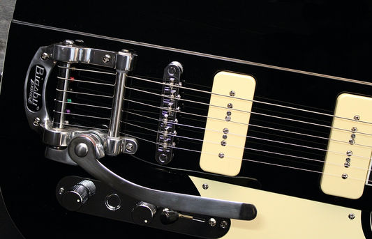 Greg Koch Gristle 90 Midnight Black
Guitar-Inn