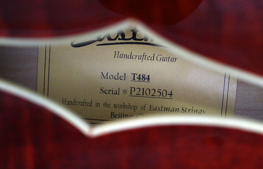 Eastman T484 - Guitar Inn