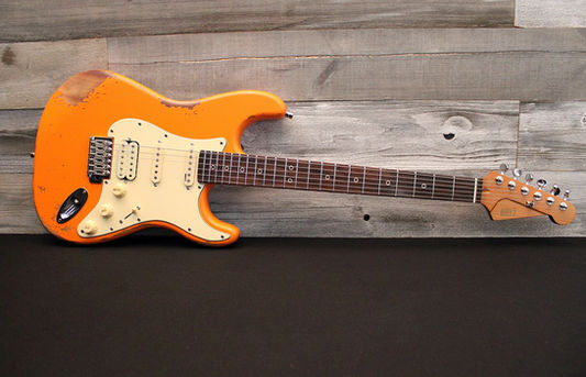 Henry's Snake II Relic ST-1N Corn Orange
Guitar-Inn