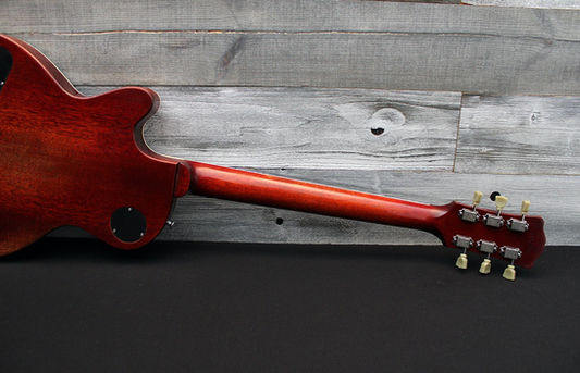 Eastman SB59/v 
Guitar-Inn