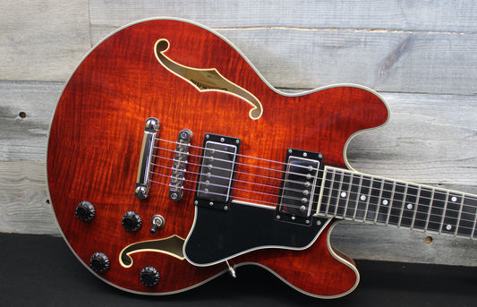 Eastman T484 - Guitar Inn