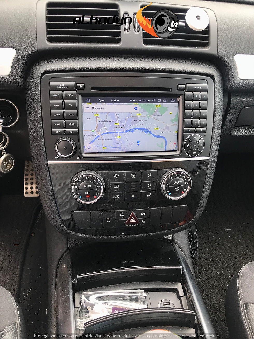 Miniature : Autoradio GPS Mercedes Classe R W251 Alkadyn Android auto
