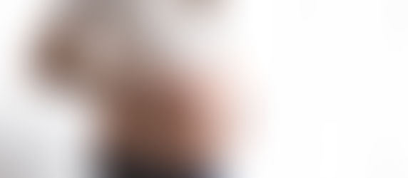 Consigli per Fotografare il Proprio Pancione a casa: Cattura la Magia della Gravidanza a Casa mese dopo mese!
