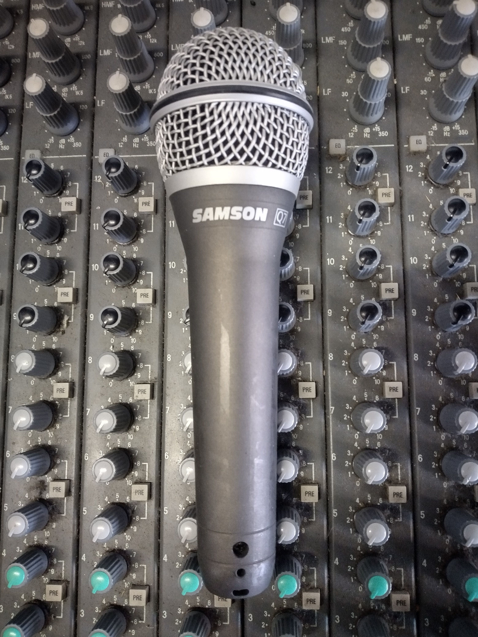 Samson Q7 Dynamic Microphone. Pre-Owned. VGC. Neo/Hyper.