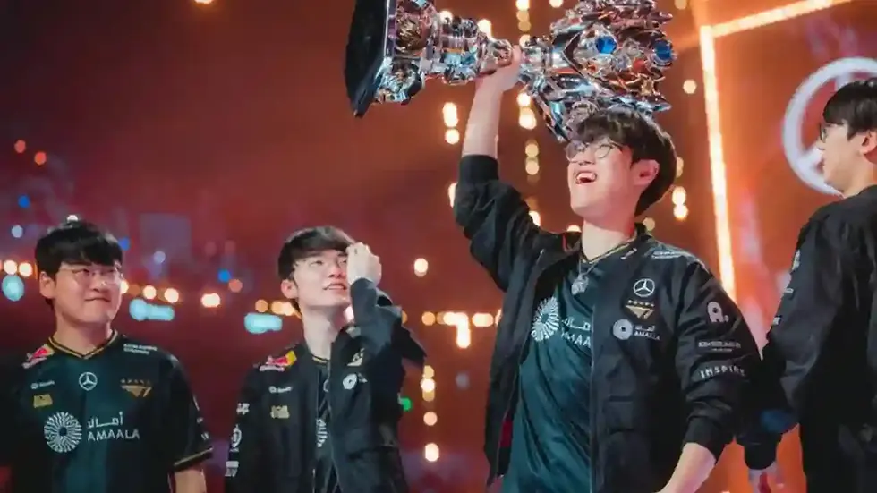 esports news faker's trophy
