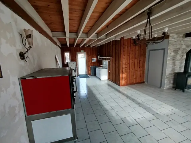 Maison à Lachamp-Raphaël, photographie 4