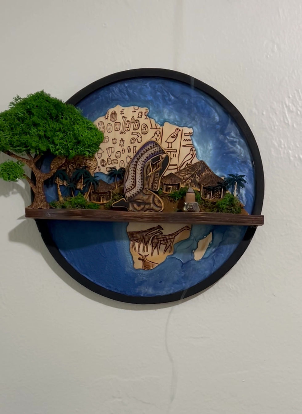 Thumbnail: "Pray" Wall Decor