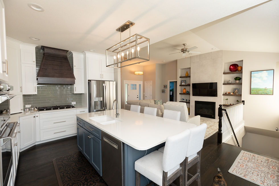 Pinnacle - East Kitchen