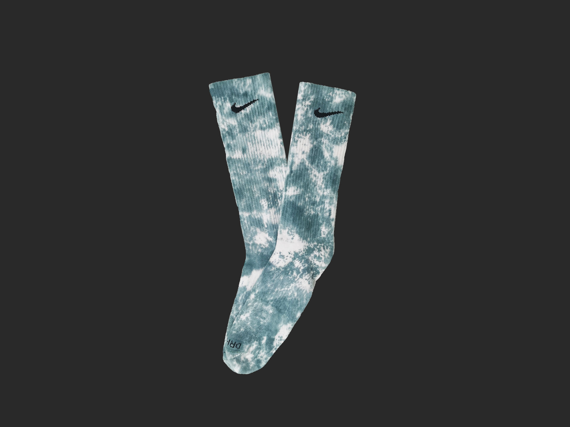 GREEN TIE DYE NIKE SOCKS