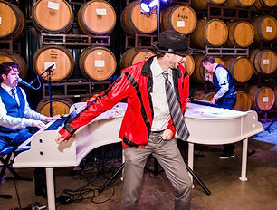 Mobile dueling pianos, weddings, corporate events, night clubs, casinos, for hire