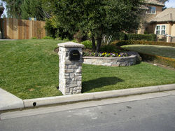 Mailbox stone with Eldorada Peak Cap