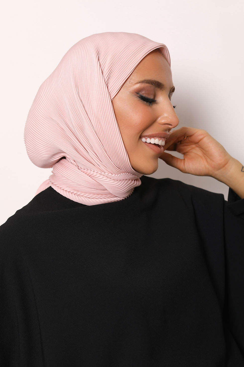 Küçük resim: Toz Pembe Piliseli Eşarp