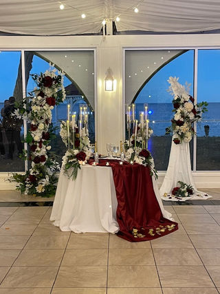 Sweetheart table