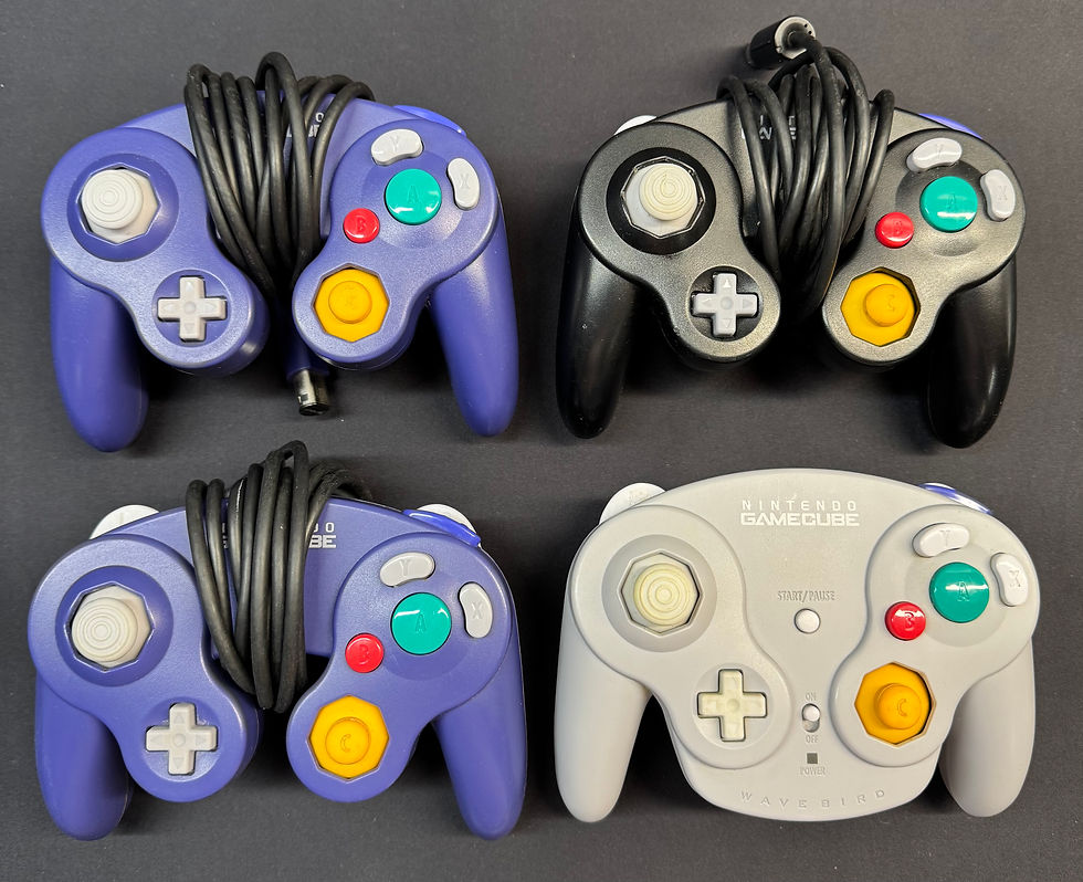 Miniature : Nintendo Game Cube + 4 Manettes + 6 Jeux + Accessoires