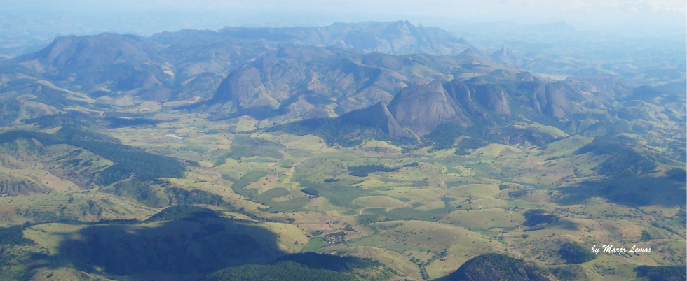Panorâmica_vale_do_Monjolo_-_by_Marjo-Lemos