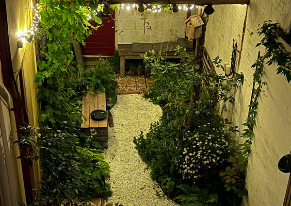 Kleine stadstuin monumentaal pand