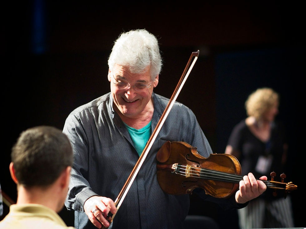 Pinchas Zukerman chats with Caleb Wright