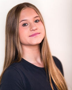 Lauren Brummett 2025new main pic