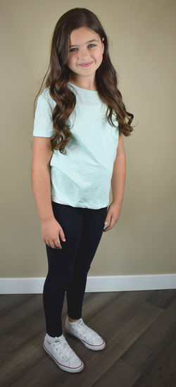 AnnaCusack_BellAgency_3