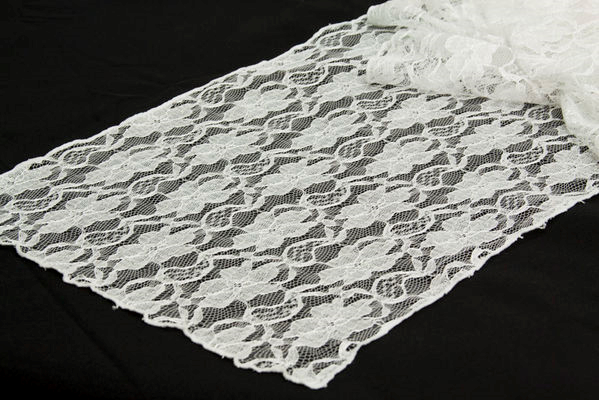 Chemin de tables dentelle