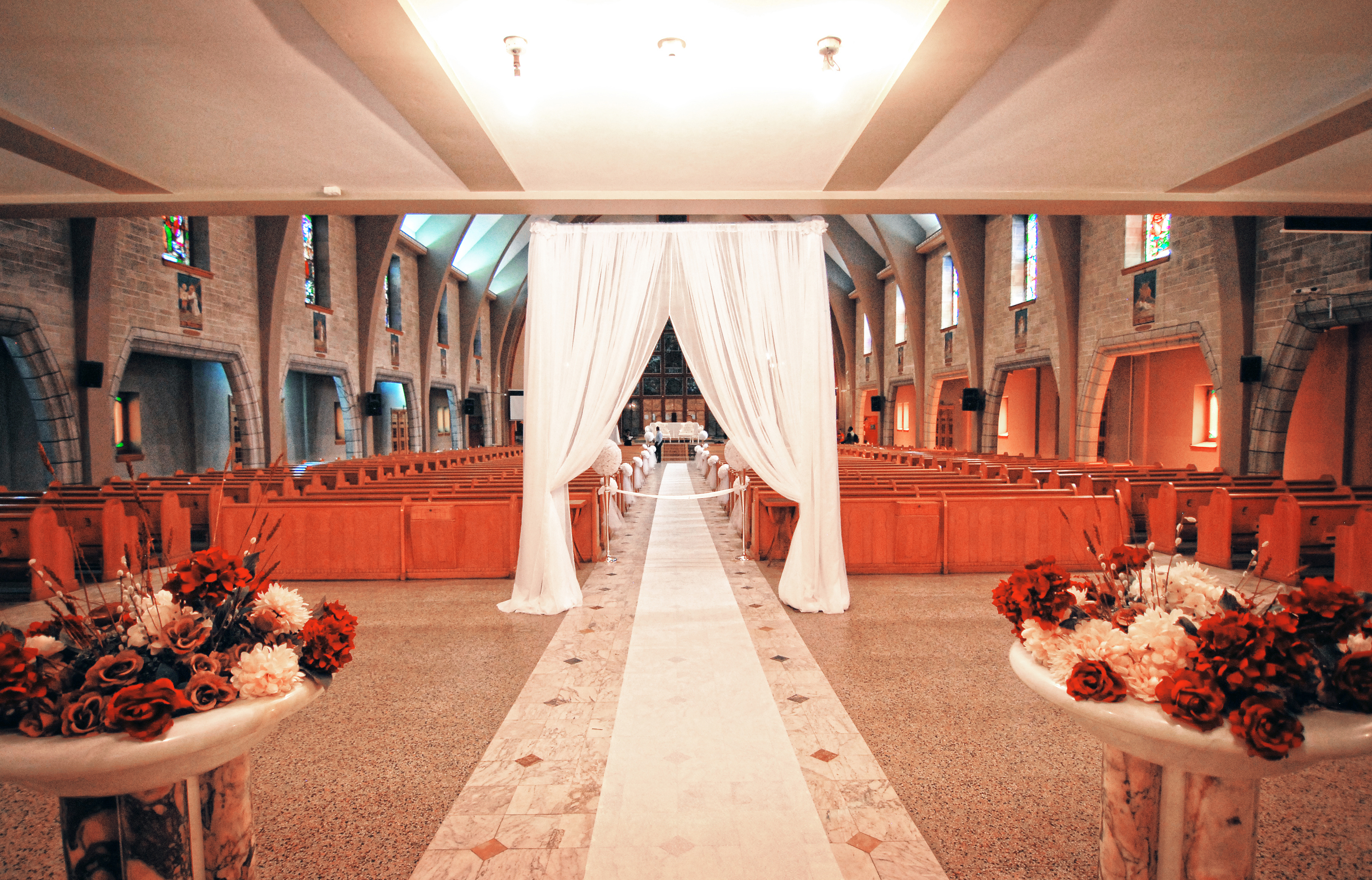 Church Ceremony Decoration Montreal Glam Location Decor