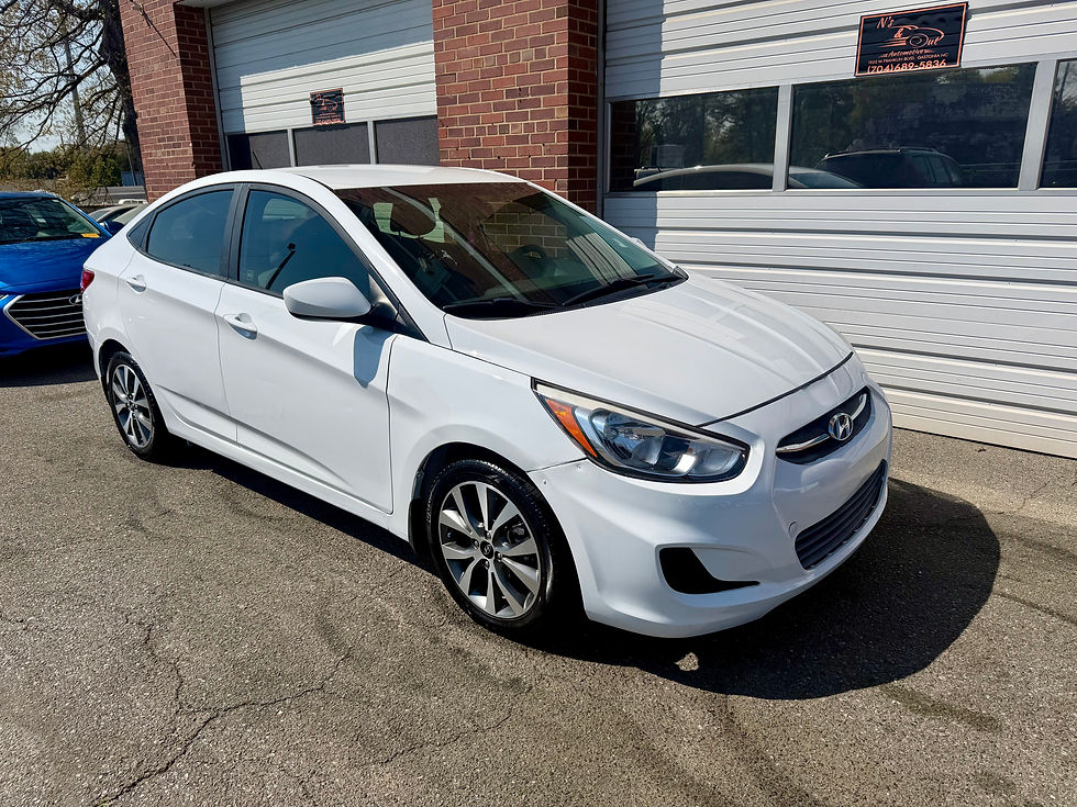 Thumbnail: 2017 Hyundai Accent 
