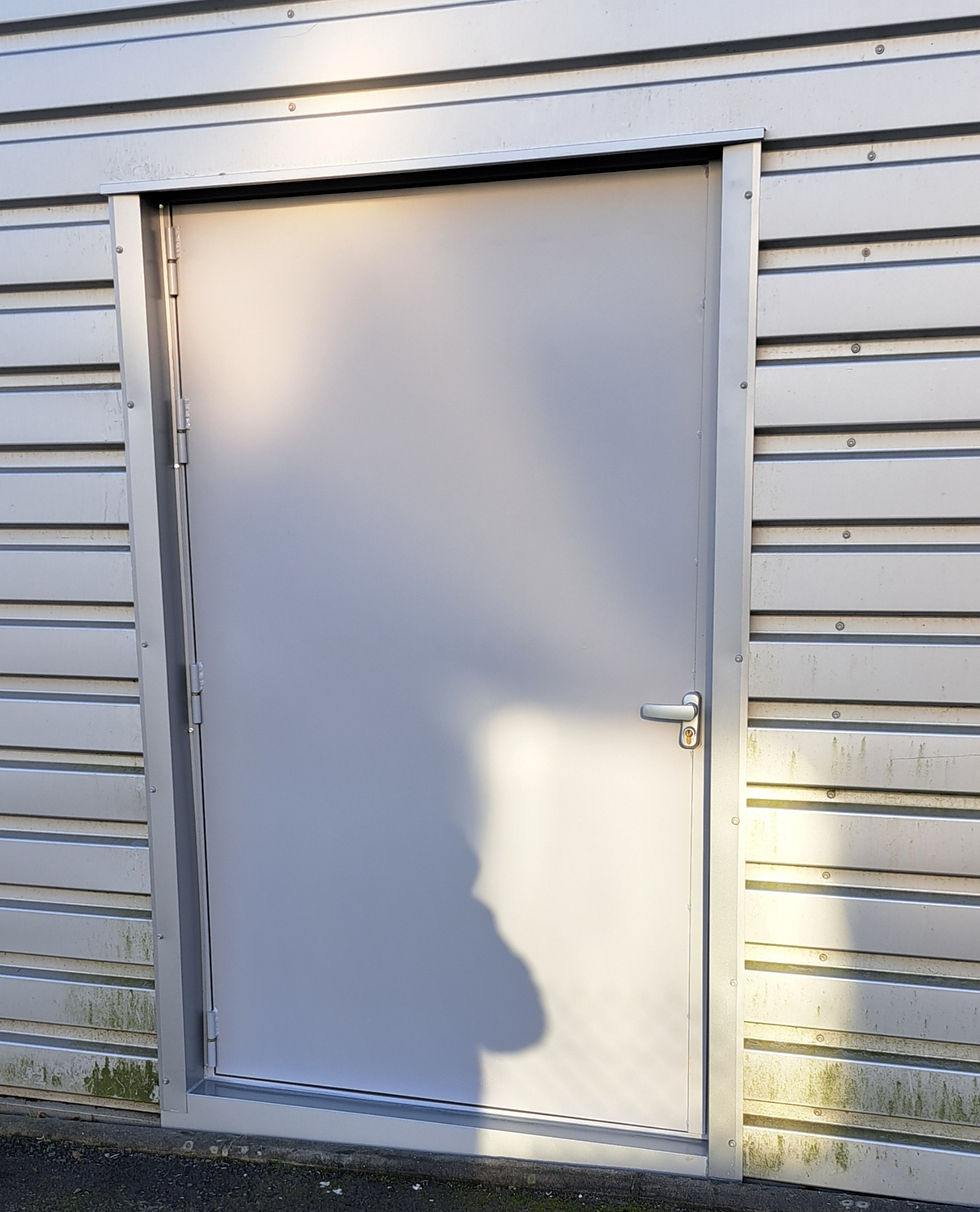 création porte acier