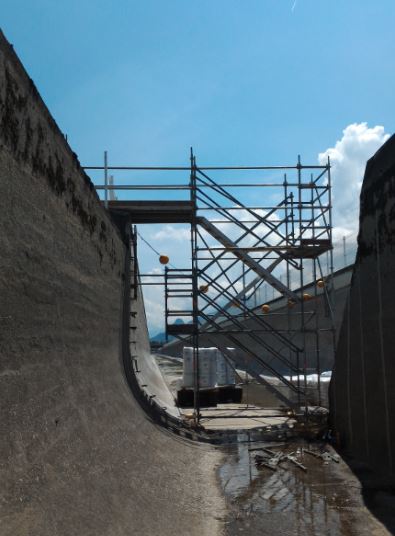 Escalier de chantier EDF - Canal Chute du Drac.jpg