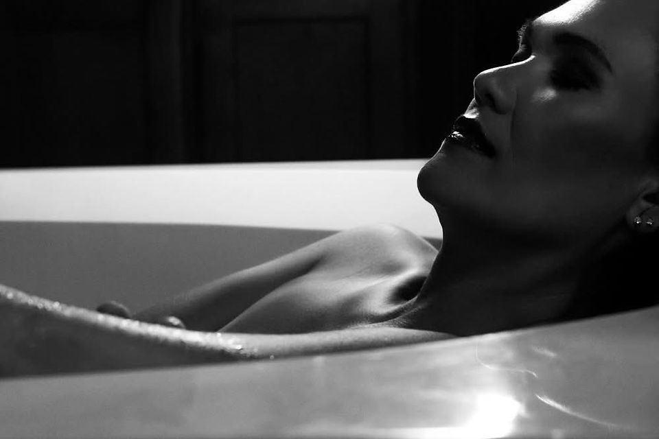 boudoir bathtub